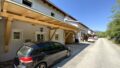 Property Photo (2599)